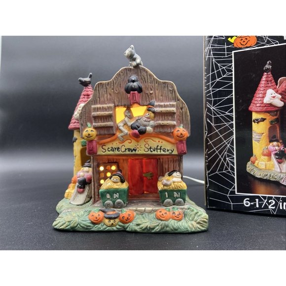 Halloween Harvest Scare Crow Stuffery Porcelain Lighted House - Picture 2 of 7